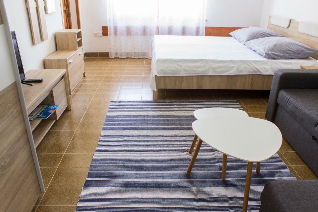 Twin Oaks Apartment Šišan Bagian luar foto